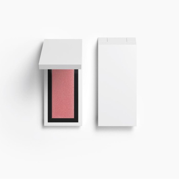 Zara Makeup Beaming Refillable Blush Palette - Picture 3 of 10